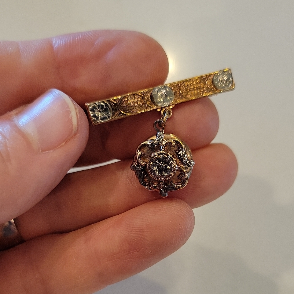 Elegant Gold and Silver Brooch With Locket